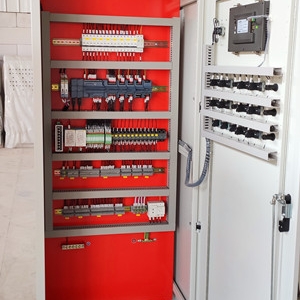 ������ˮ��Ȼ�����b����ϵ�y